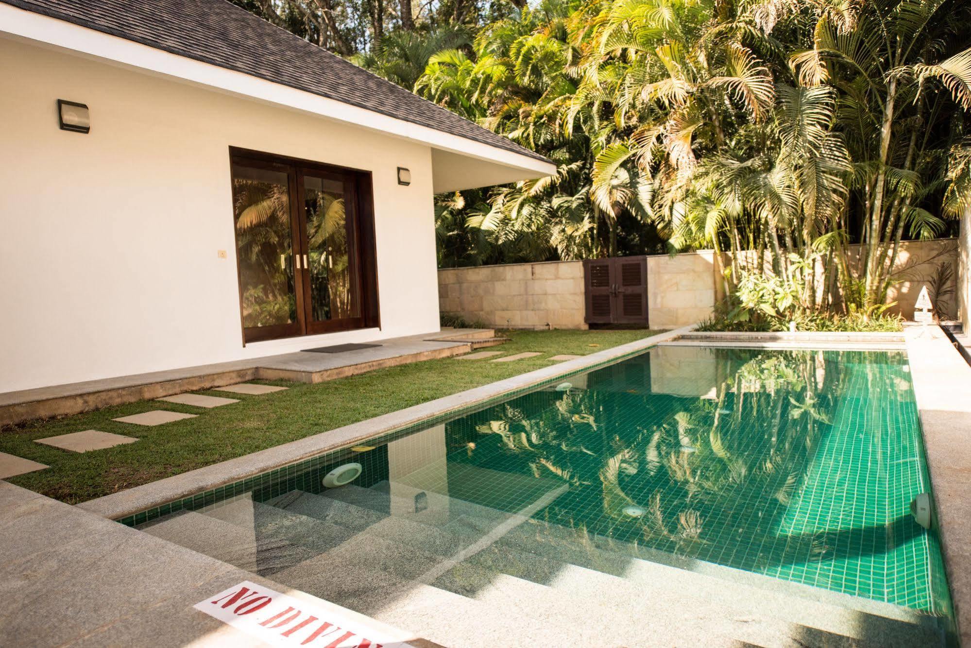 The Serai Chikmagalur Bagian luar foto
