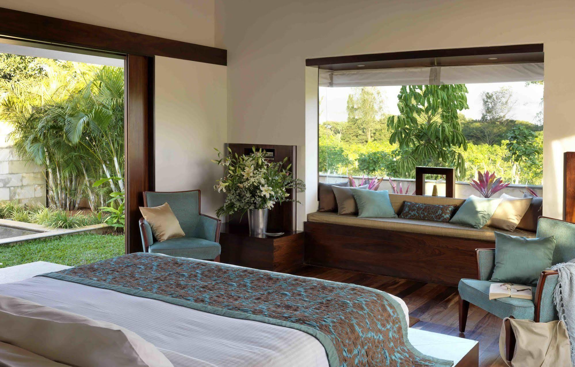 The Serai Chikmagalur Ruang foto